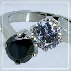 Vintage Two Stone Ring Black and Clear Round Cut Stones Silver Tone Ring Size 10